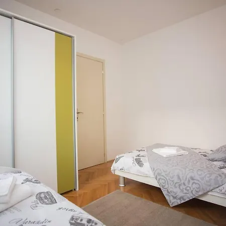 Santa Rita Apartment